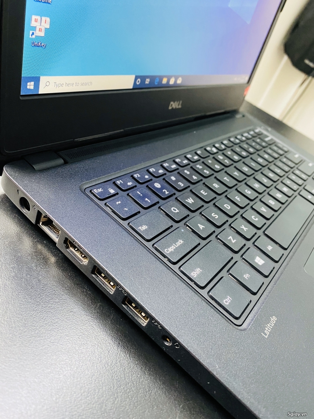 Dell Latitude 3480, Core i3-6006U, 8GB DDR4, SSD 256GB, Windows 10 Pro - 1