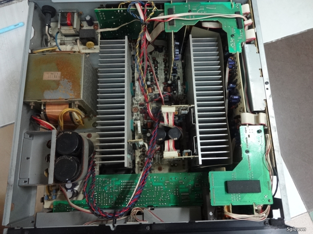 Amply Yamaha AVX-2000 DSP cs 320w - 5