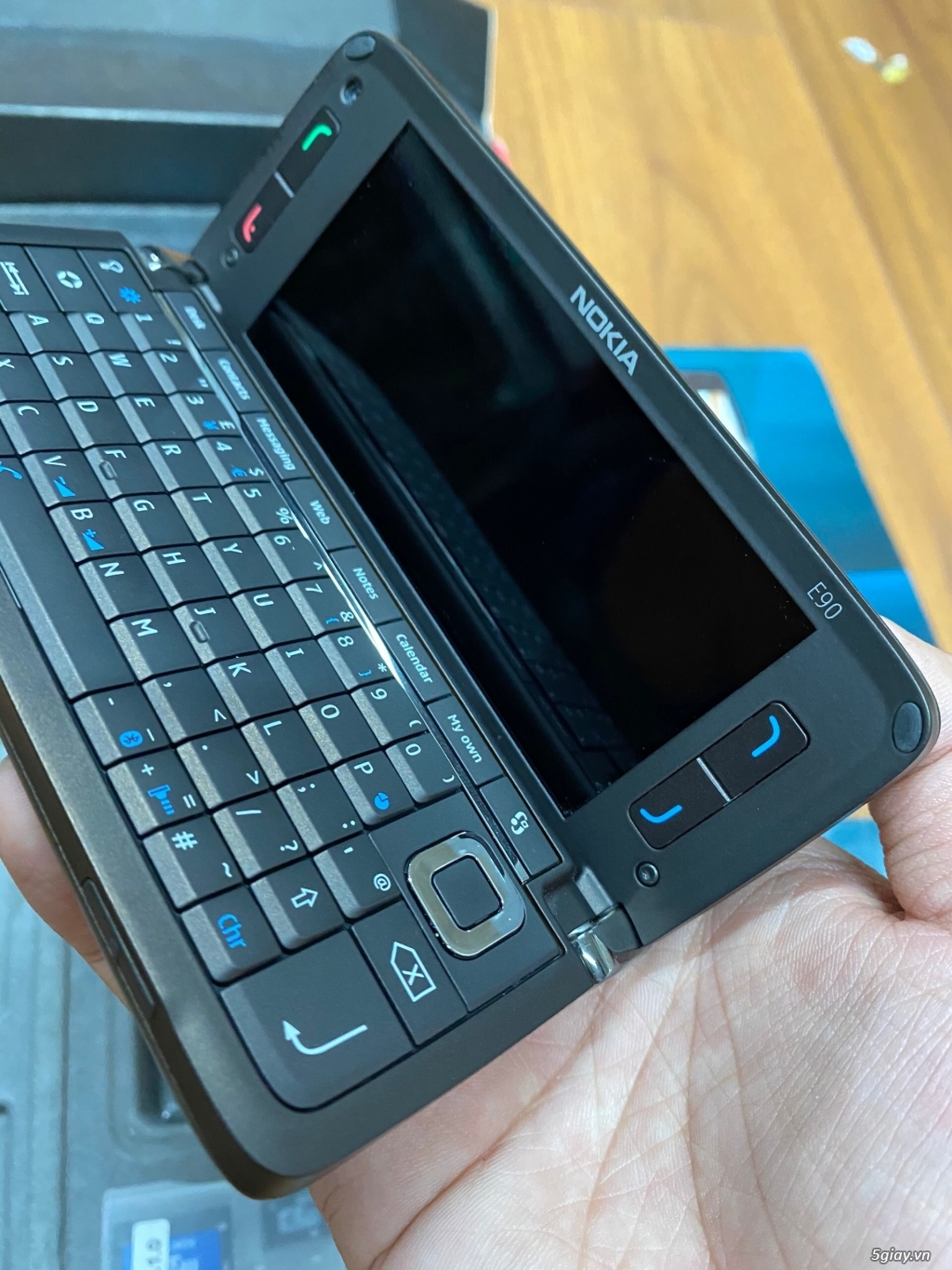 Hàng sưu tầm đỉnh : Nokia E90 Communicator Ger Brandnew nguyên hộp ! - 3
