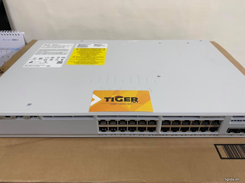Cisco C9200L-24T-4G-E | Bộ chuyển mạch Layer2 Cisco C9200 Series - 3