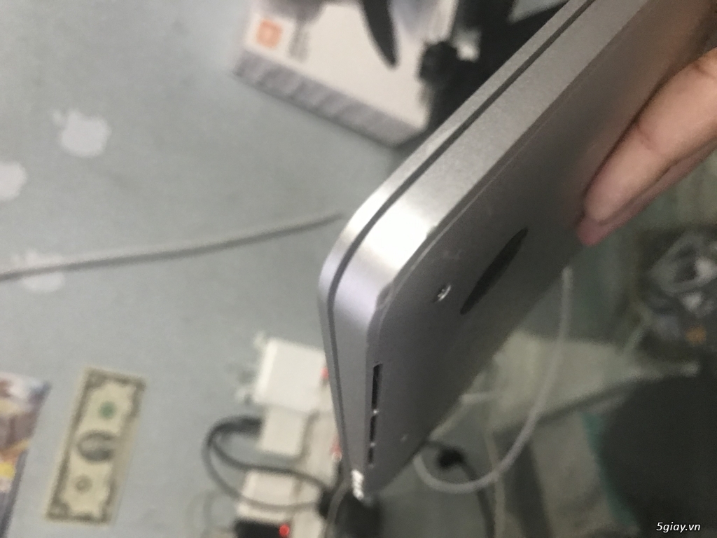 MacBook Pro 13 inch 2015 98% - 4