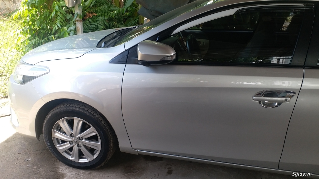 Bán hoặc cho thuê xe VIOS ECVT cuối 2017 màu bạc - 11