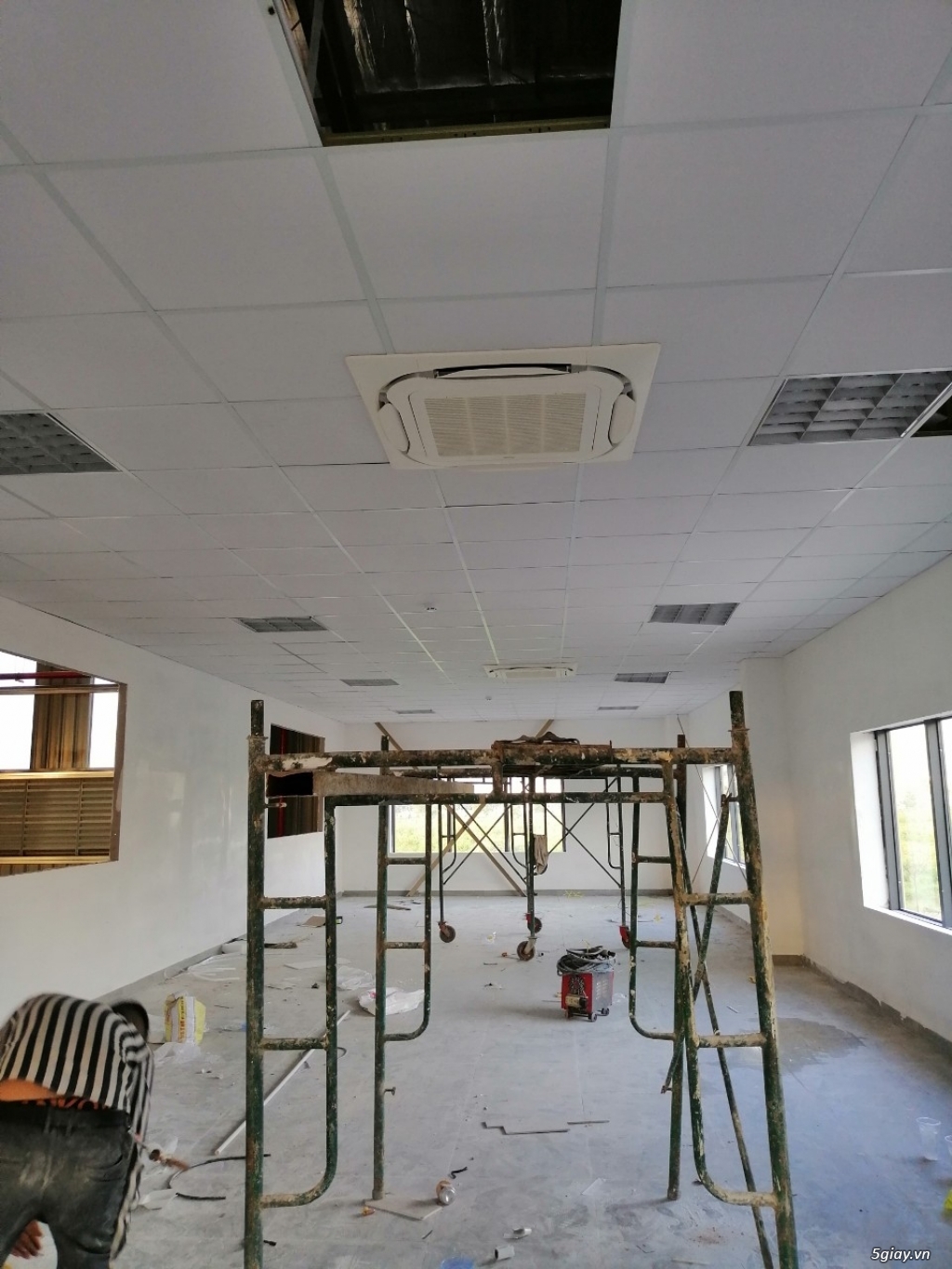 Gas R32 thân thiện môi trường - Máy Lạnh Âm Trần Daikin FCFC140DVM/RZF