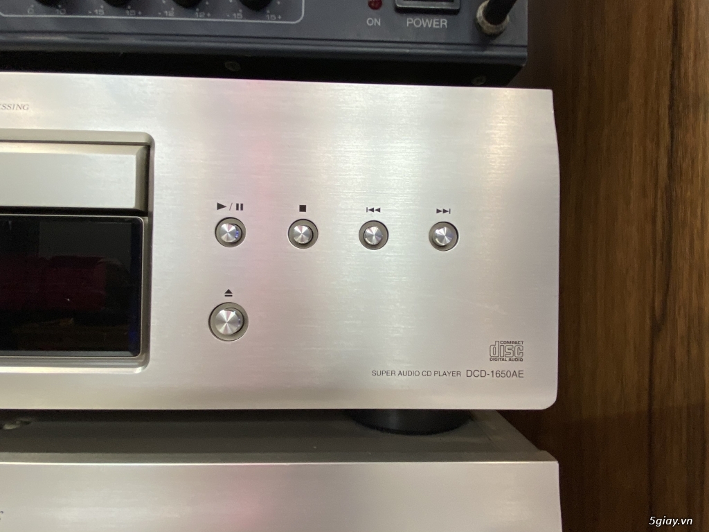 E bán CD DENON 1650AE 95% giá tốt