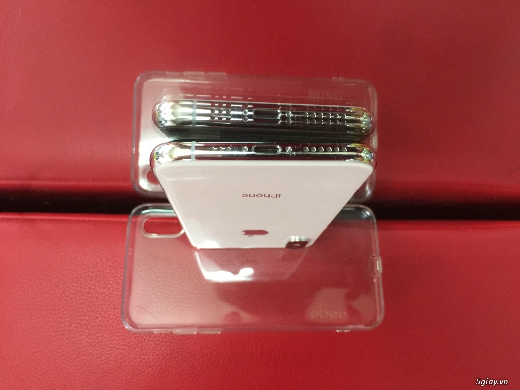 iPhone XS Quốc Tế rất đẹp zin nguyên đang dùng bán lên 11Pro - 2