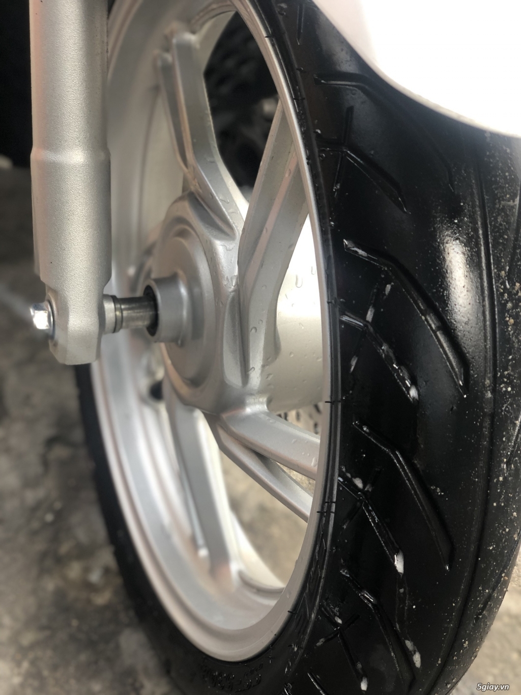 sh 2017 ABS 150 biển số vip 77788