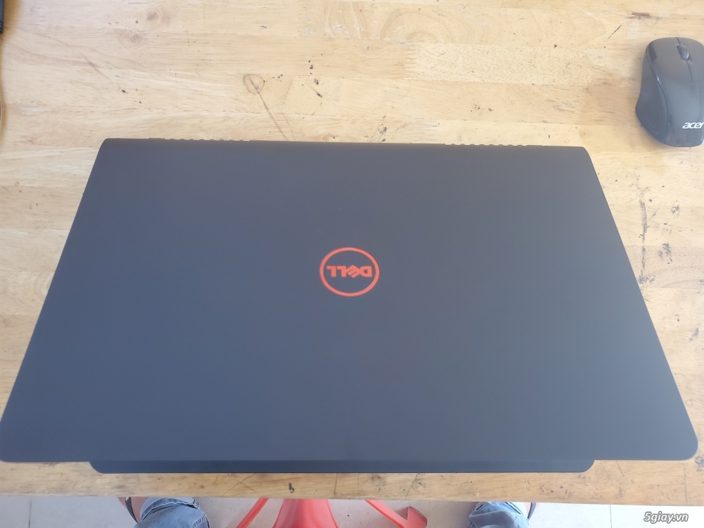 Dell N5577 core i7 vga 1050 4gb. - 1