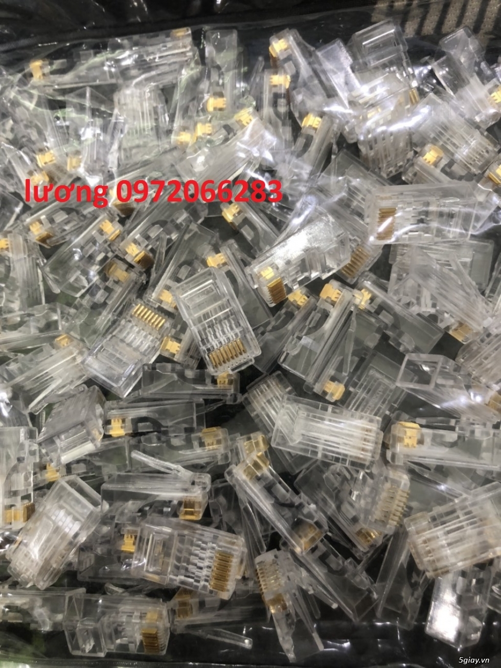 Hạt mạng RJ45 Cat6 Commscope/ AMP mã 6-554720-3 - 6