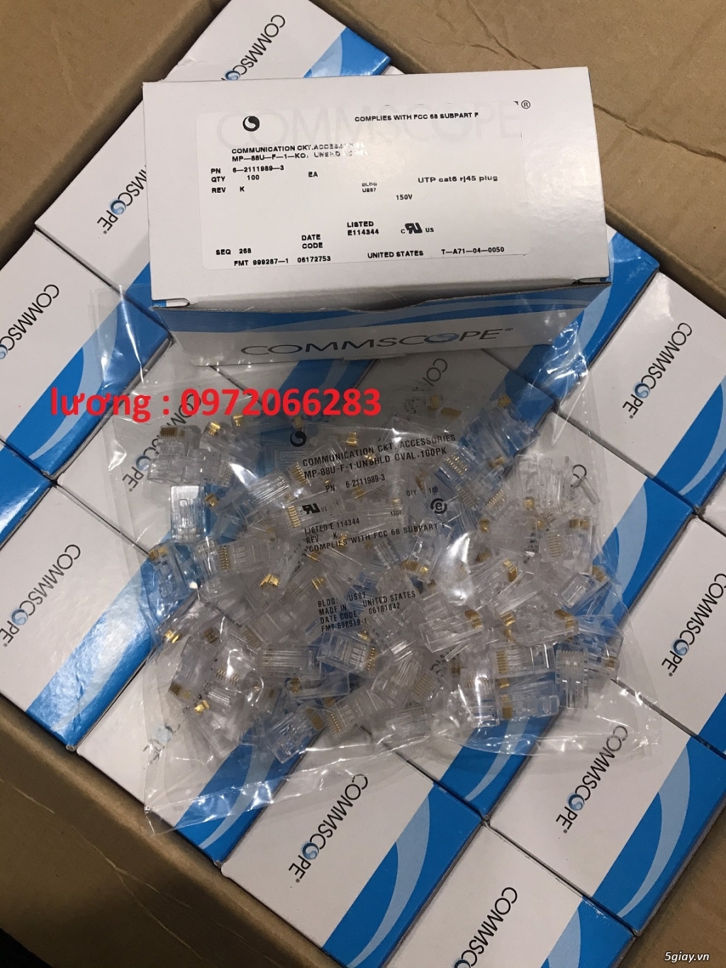 Hạt mạng RJ45 Cat6 Commscope/ AMP mã 6-554720-3