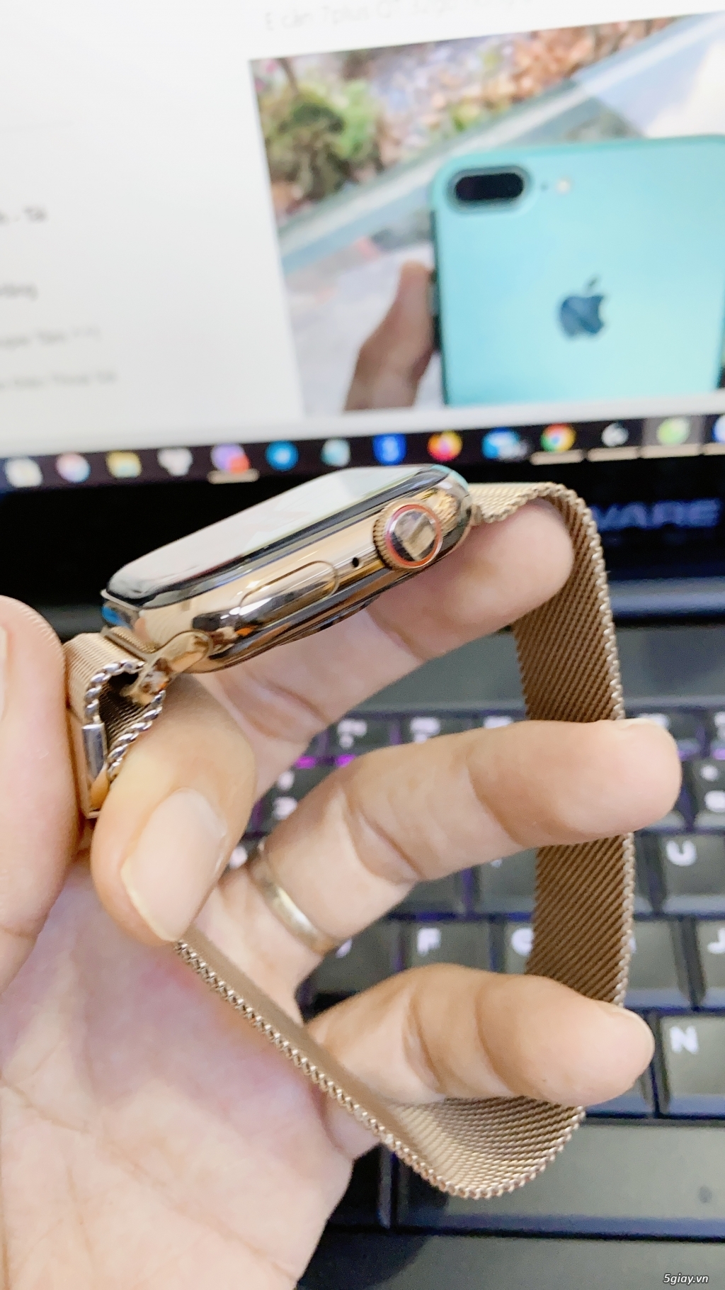 apple watch s5 waterproof