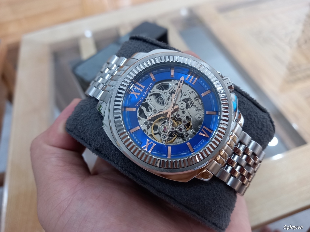 Đồng hồ Vince Camuto Automatic xanh tuyệt đẹp, thời thượng, giá tốt - 1