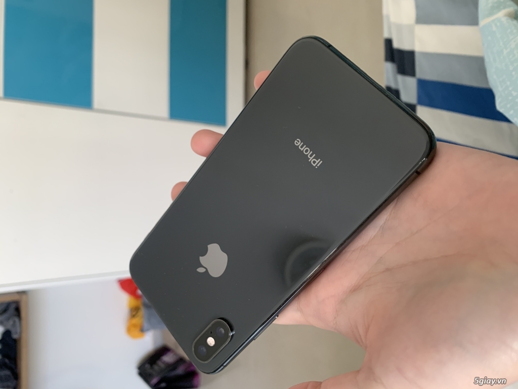 Cần bán iphone Xs 64gb Jet Black QT Full Zin Keng