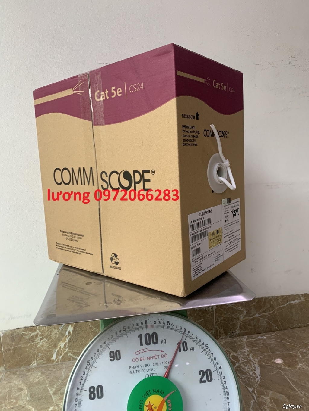 Cáp mạng Cat5e UTP COMMSCOPE mã PN: 6-219590-2 - 2