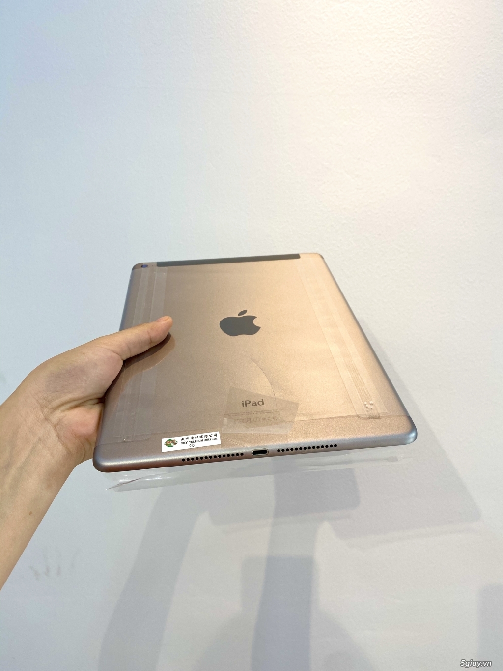 Bán iPad Air 2- 16GB- 4G/Wifi- Gray- New - 2