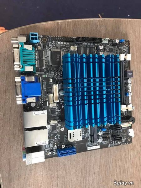 Thanh lý main Asus AMB-CV1 - 2