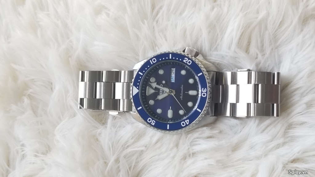 Seiko 5 Sport 2019 Mặt Xanh, Giá Sinh Viên | 5Giay