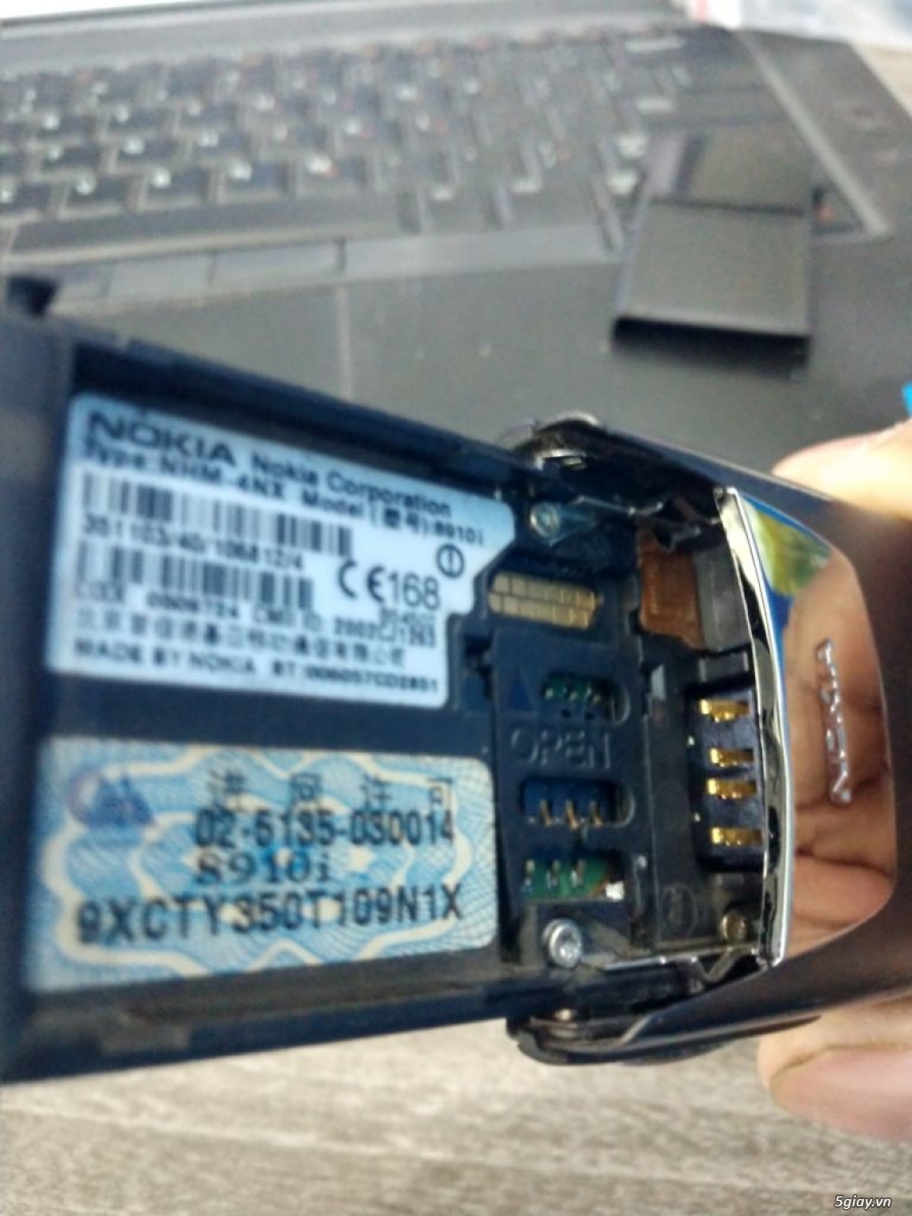 Nokia 8910i vỏ zin, sơn zin, cáp đỏ, cơ zin, trùng imei - 7
