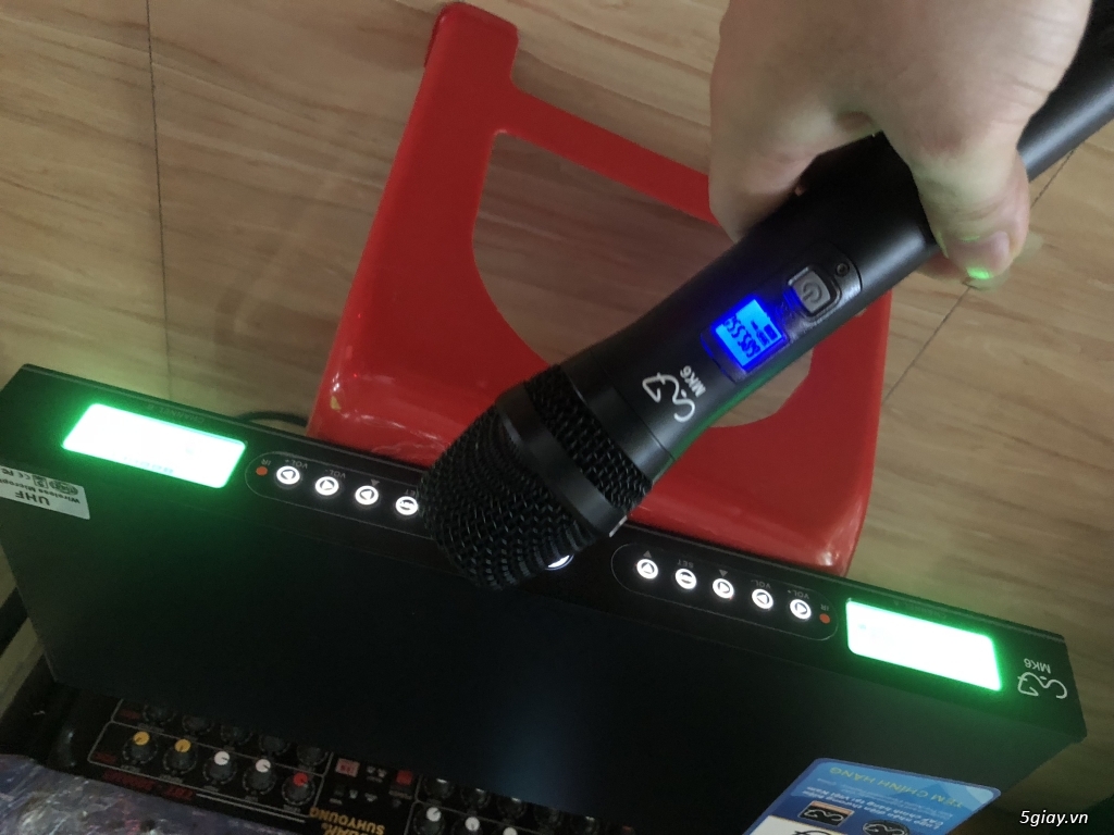 Micro cho karaoke gia đình phòng hát sk - 4