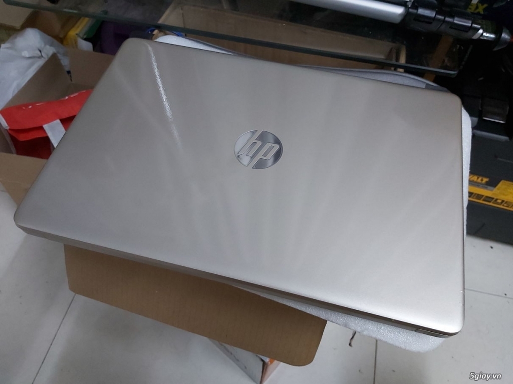 Cần bán: Laptop HP 15in mới 99% còn BH chính hãng 11 tháng TGDĐ
