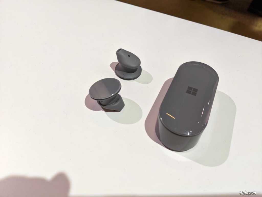 Tai nghe không dây Microsoft Surface Earbuds
