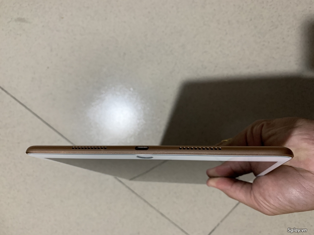 iPad Air 3 10.5 64Gb Wifi + 4G màu Rose,Giá Rẻ