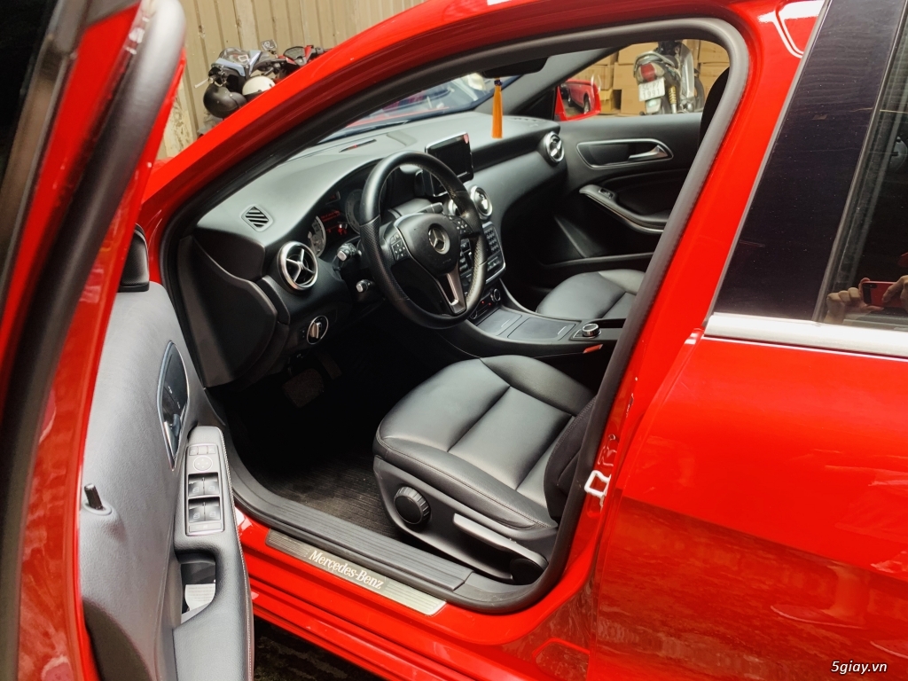 Mercedes Benz A200 Tự động - 1