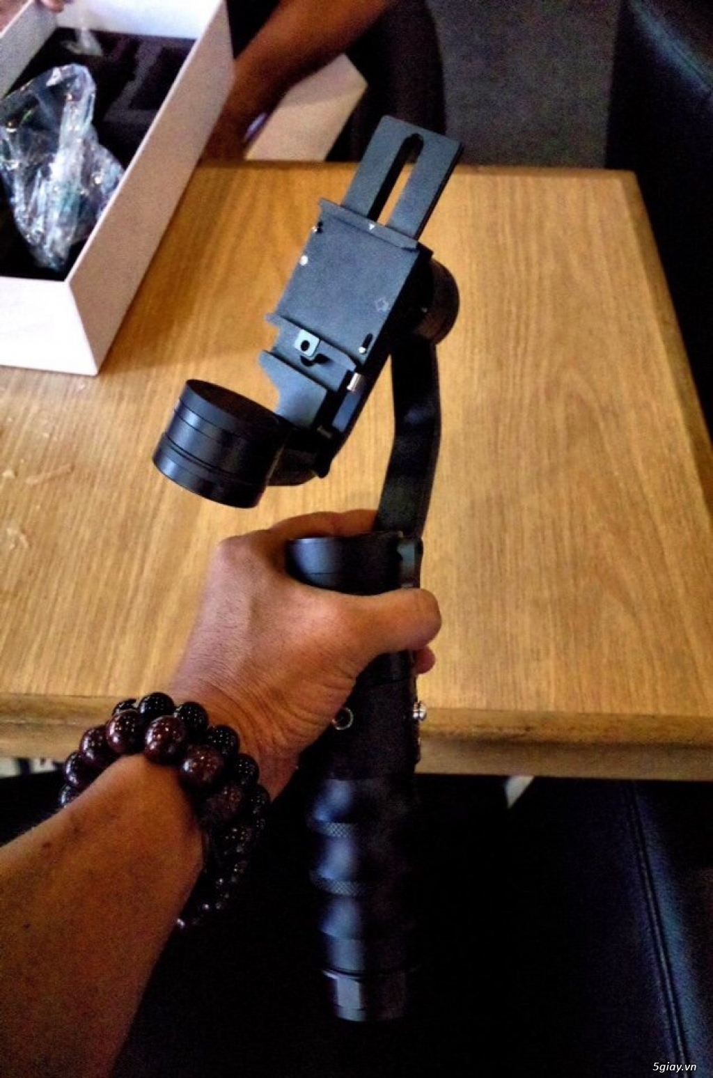 Stabilisateur 3 axes IKAN Beholder-EC1 - Photo, audio & vidéo