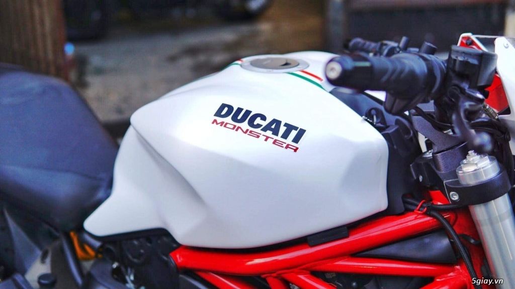 DUCATI Monster 2016 bản ABS - 5