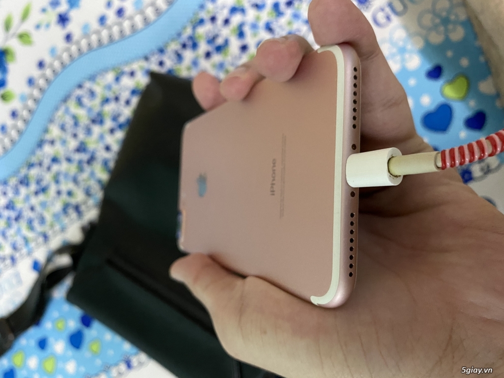 Bán iphone 7 plus quốc tế nguyên zin. Đẹp 99% - 1