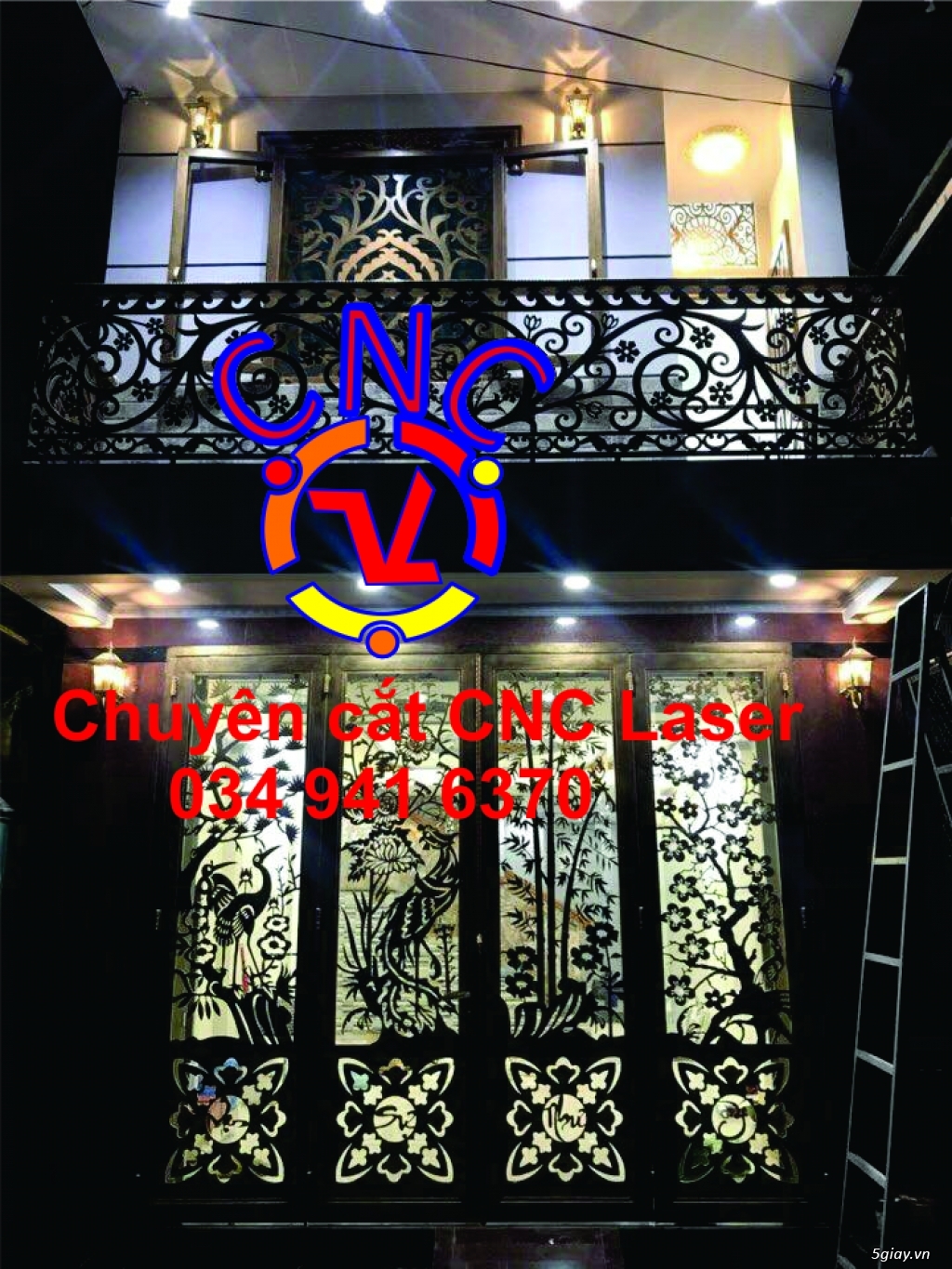 Cửa cổng và ban công hoa văn - 2