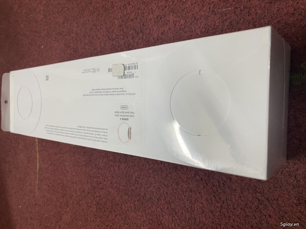 Apple Watch seri 5 44mm gold newseal