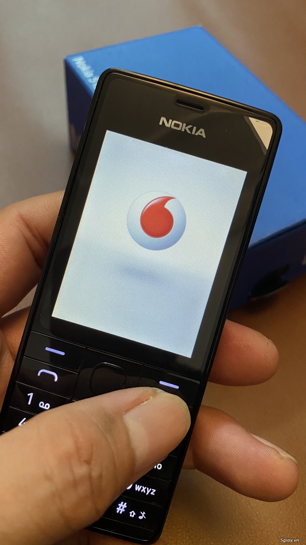 Nokia 515 - BNIB Vodafone bản 1 sim