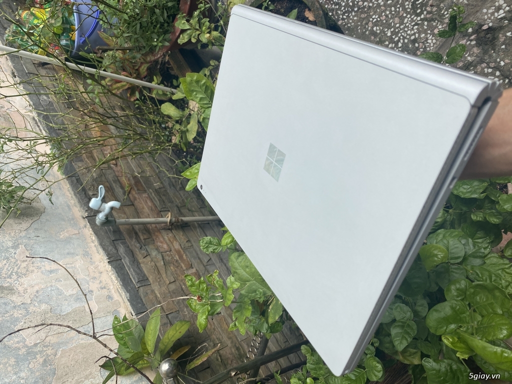 Surface Book core i5 8g 256g GPU 13.5 inch - 3
