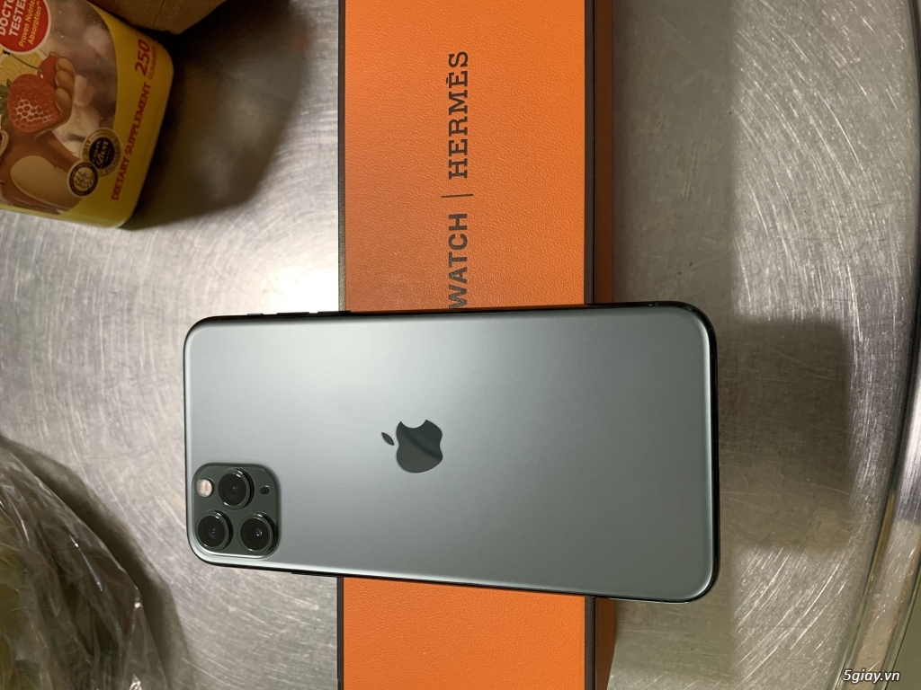 Cần bán iPhone 11 Pro Max 256GB. Đen. Fullbox. 22tr - 1