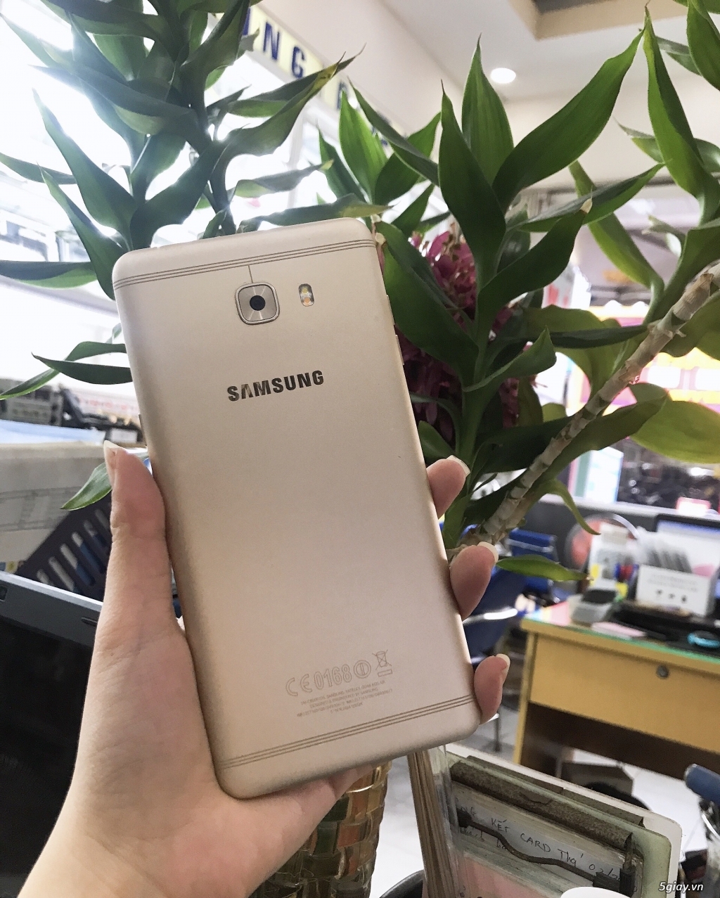 bán máy Samsung C9 Pro