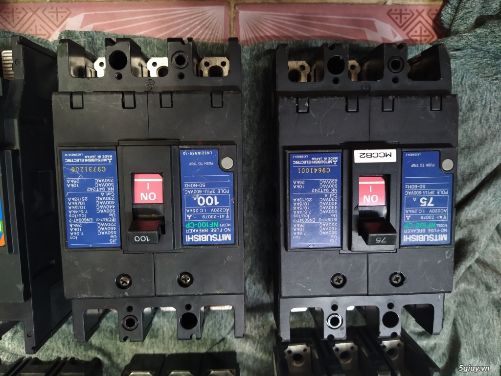 + CB chống rò, chống giật và bảo vệ quá tải 1 pha và 3 pha - 5
