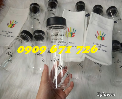 Địa chỉ in logo bình nước quà tặng giá rẻ tại Quận 3 - 7