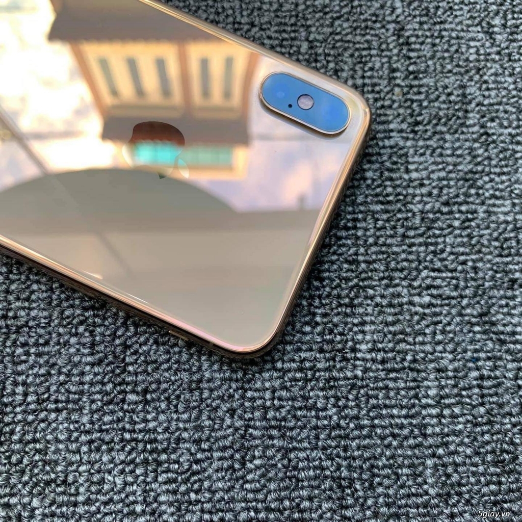 Cần bán iphone XS MAX 64gb GOLD VN/A mới 99% zin 100% Chính hãng