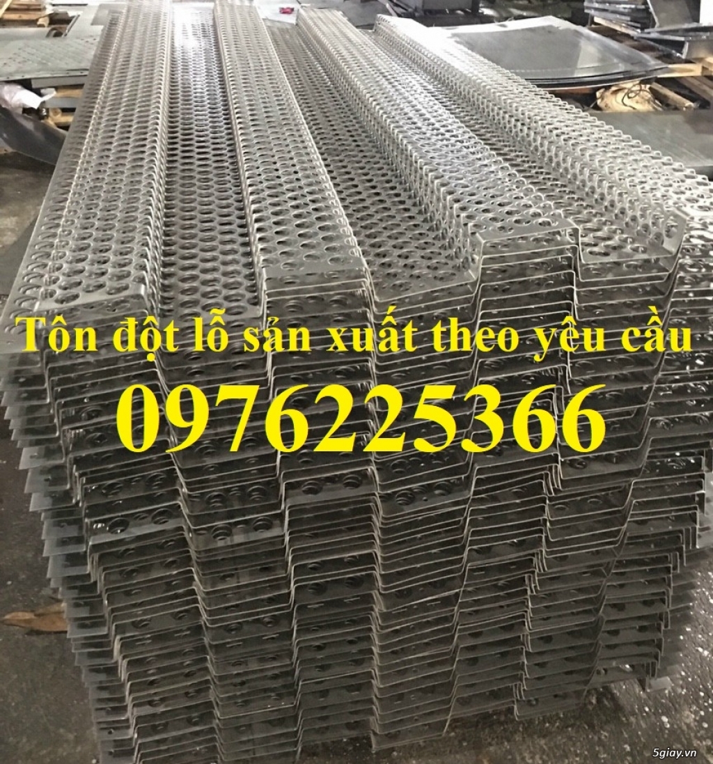 Tôn đột lỗ, tấm thép đột lỗ theo yêu cầu tại Hà Nội - 9