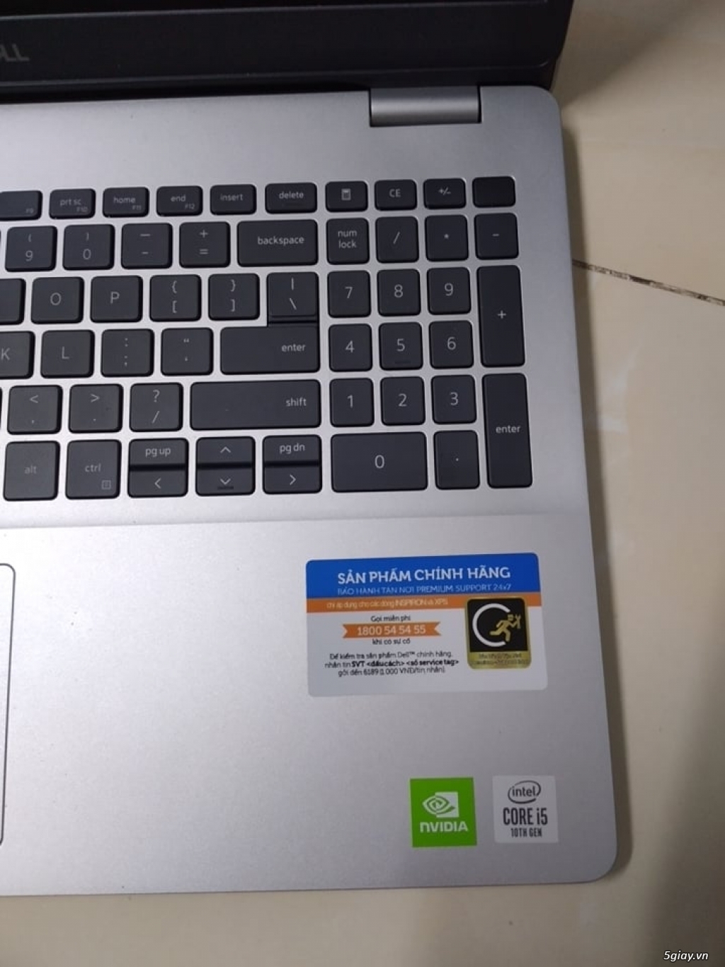Lỡ mua máy Dell 5593 nên bán lại. Còn BH 11 tháng (i5/8gb/256gb/2gb)