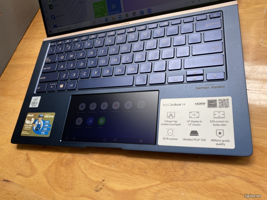 Cần bán Laptop Asus Zenbook UX434F, i5 8G, 512G chỉ 1.26kg, 2 màn hình - 1