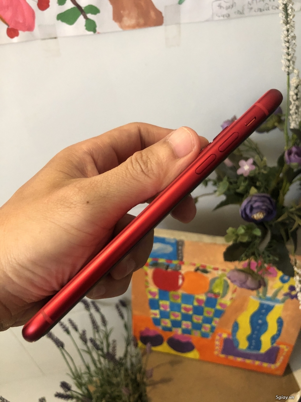 Cần bán iphone 11 64gb RED hàng chuẩn quốc tế MỸ zin 100%.