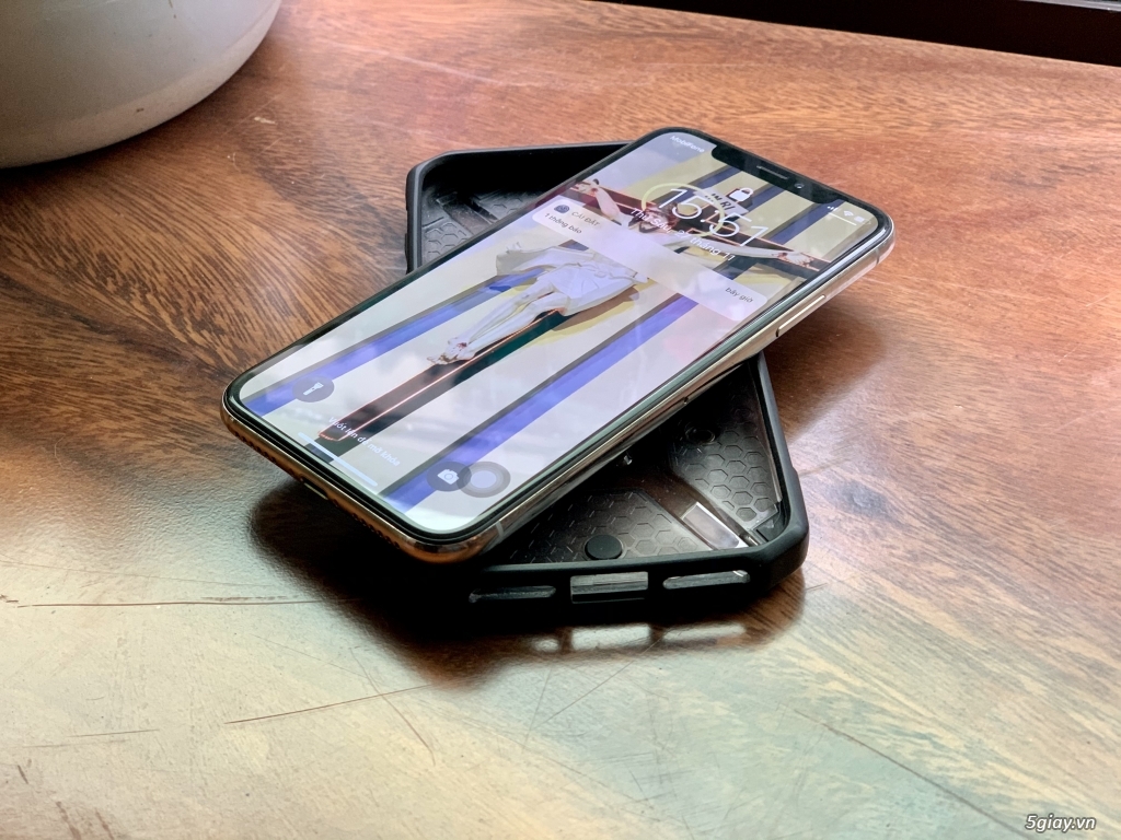 Cần bán Iphone X 256G màu trắng - 2