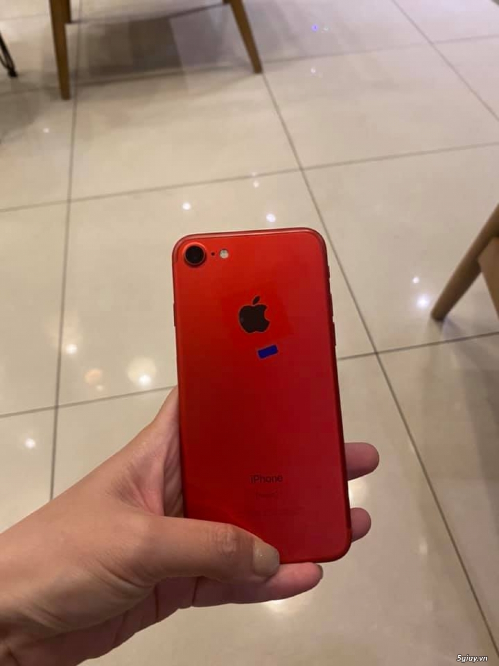 iphone7 128g đỏ quốc tế máy máy mới xài đươc mấy ngày như mới - 3