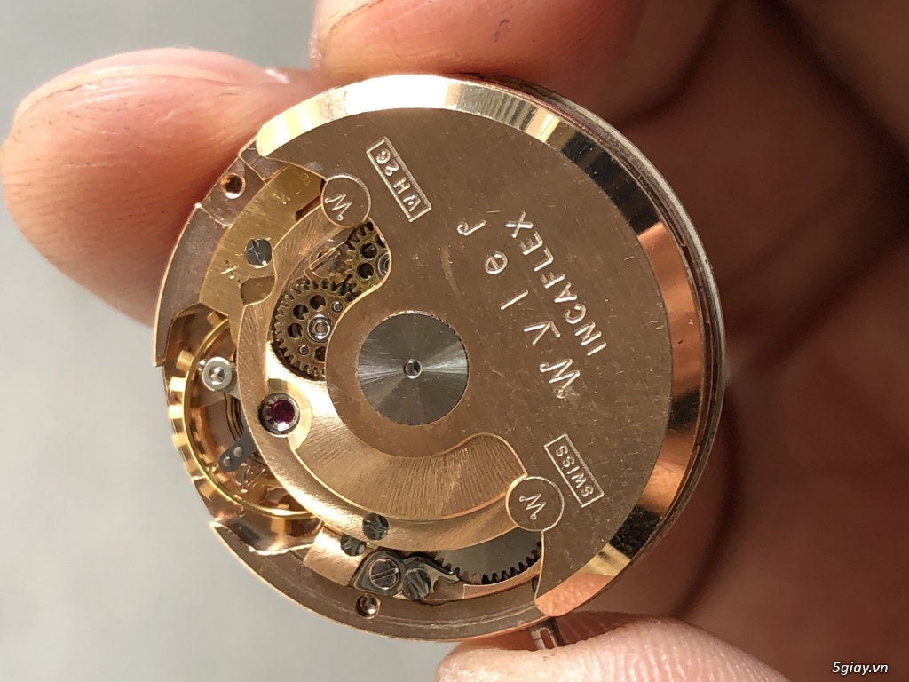 Đồng hồ Wyler automatic