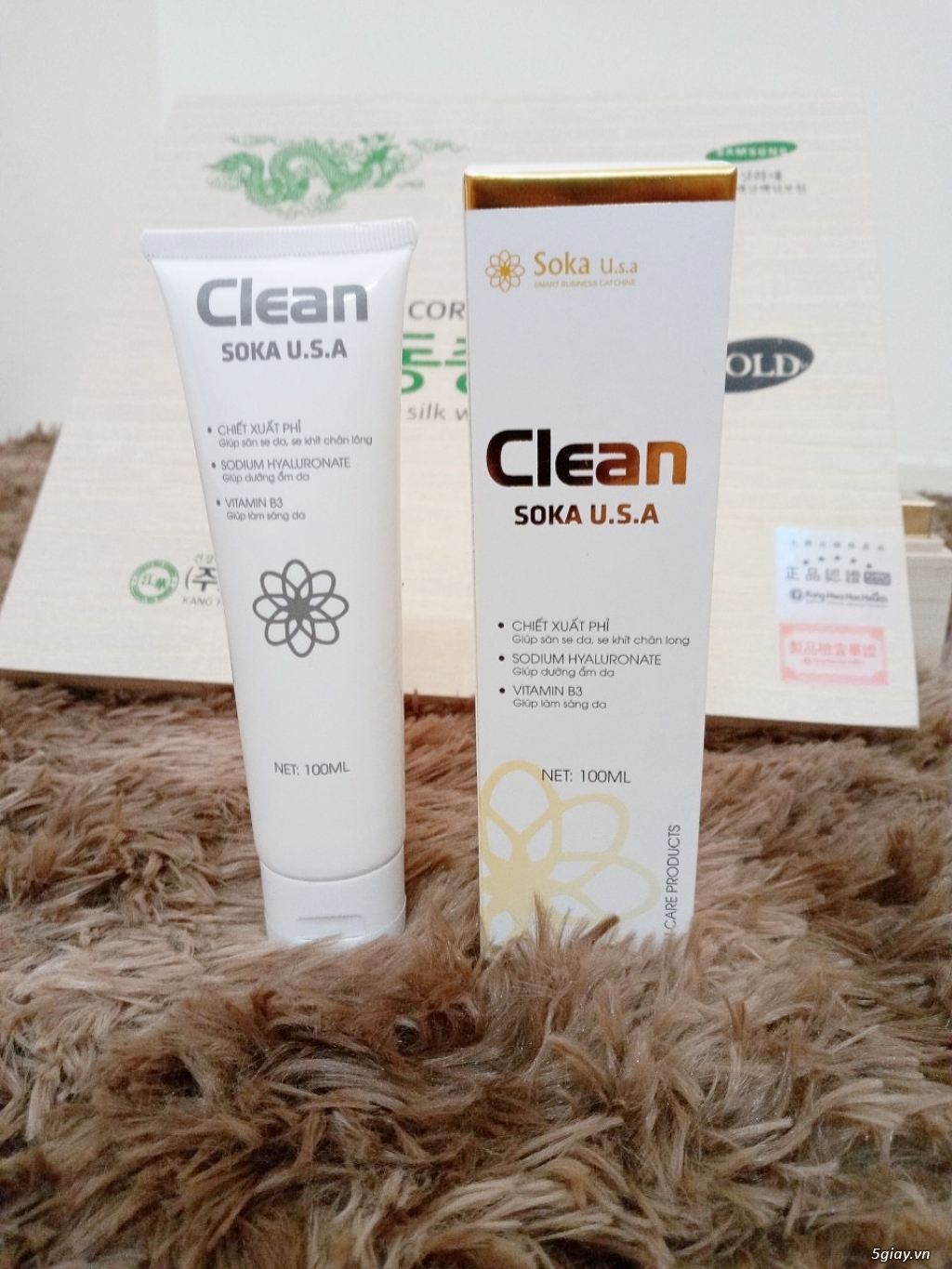 Clean (sữa rửa mặt)