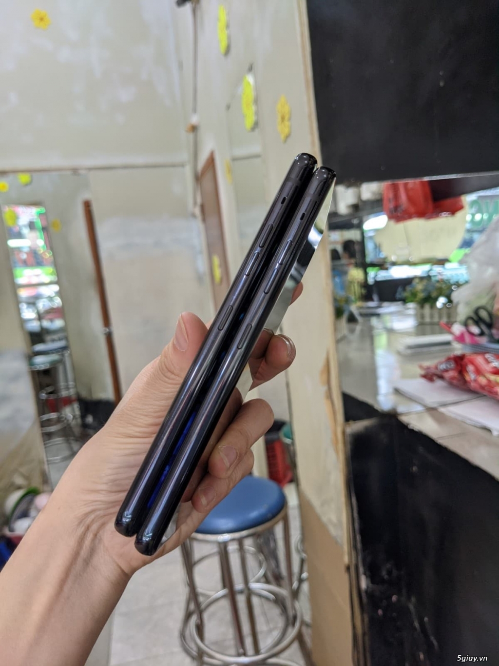 Điện thoại LG G8 THINQ MỸ 1SIM - 5