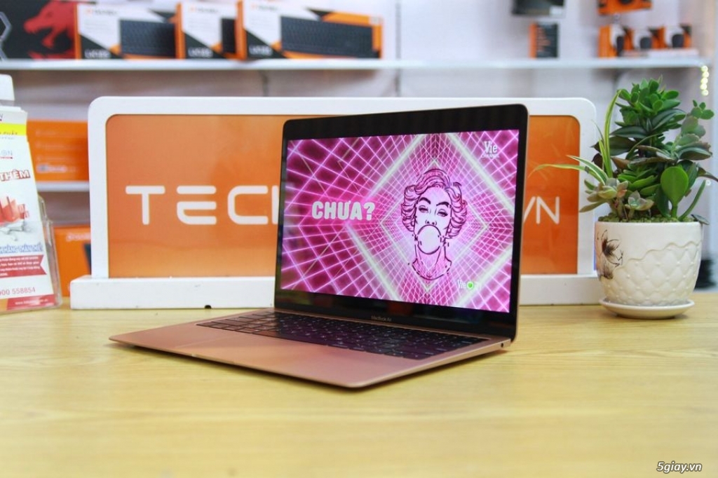 Macbook Air 13" 2018 Techcare Laptop uy tín Đà Nẵng 5giay