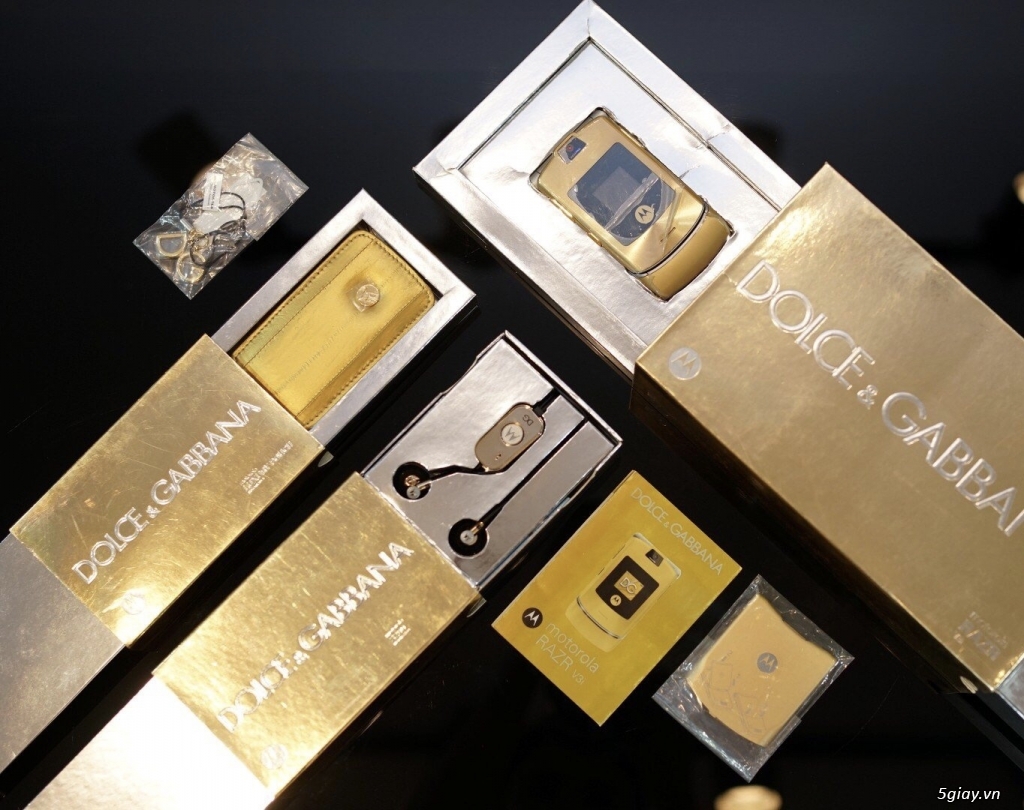 Motorola V3i Gold Edition Dolce & Gabbana Brandnew nguyên hộp chưa sd - 21