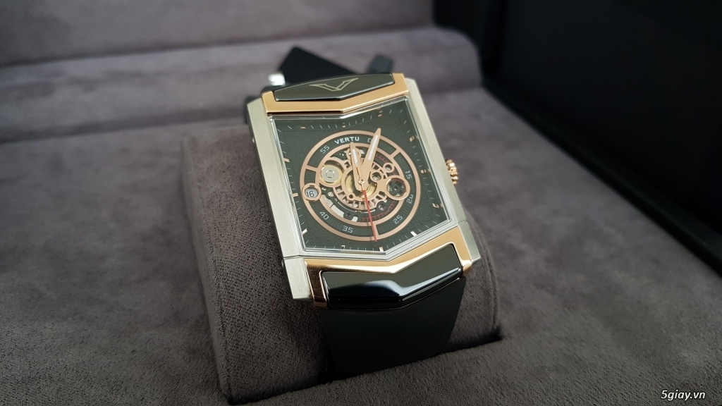 Đồng Hồ Vertu Điểm Vàng - 1